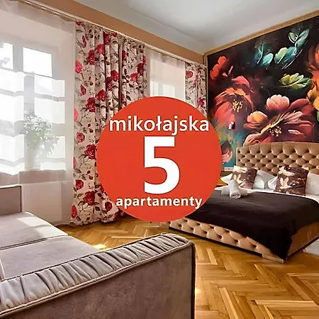 Mikolajska 5 4*