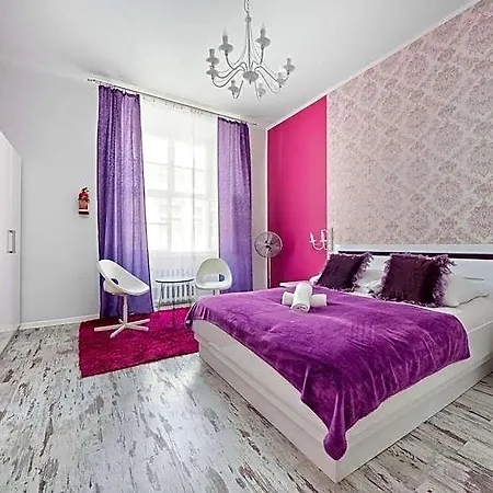 Mikolajska 5 4* Modlnica